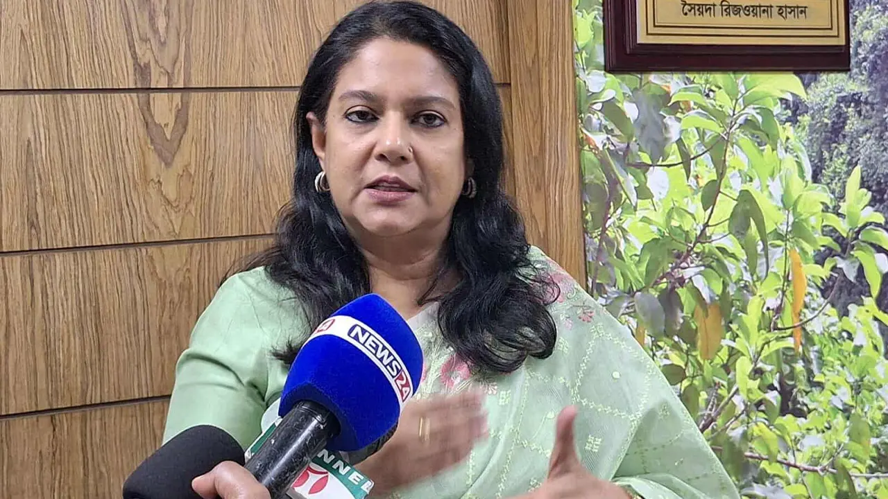জানুয়ারি থেকে সচিবালয় সম্পূর্ণরূপে একবার ব্যবহার্য প্লাস্টিকমুক্ত হবে: পরিবেশ উপদেষ্টা
